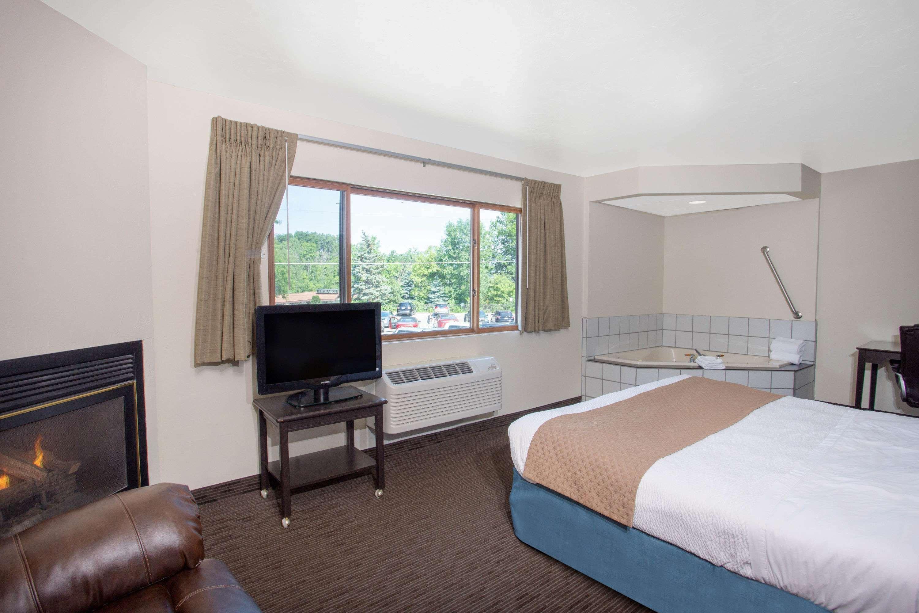 Americinn By Wyndham Green Bay West Kültér fotó